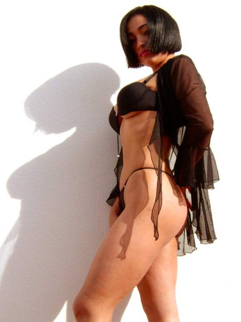 Elite dating Kingsbridge