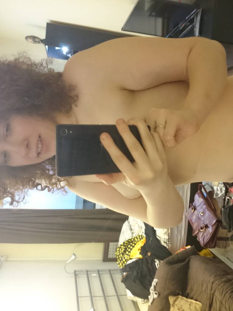 Elite dating Broadstone