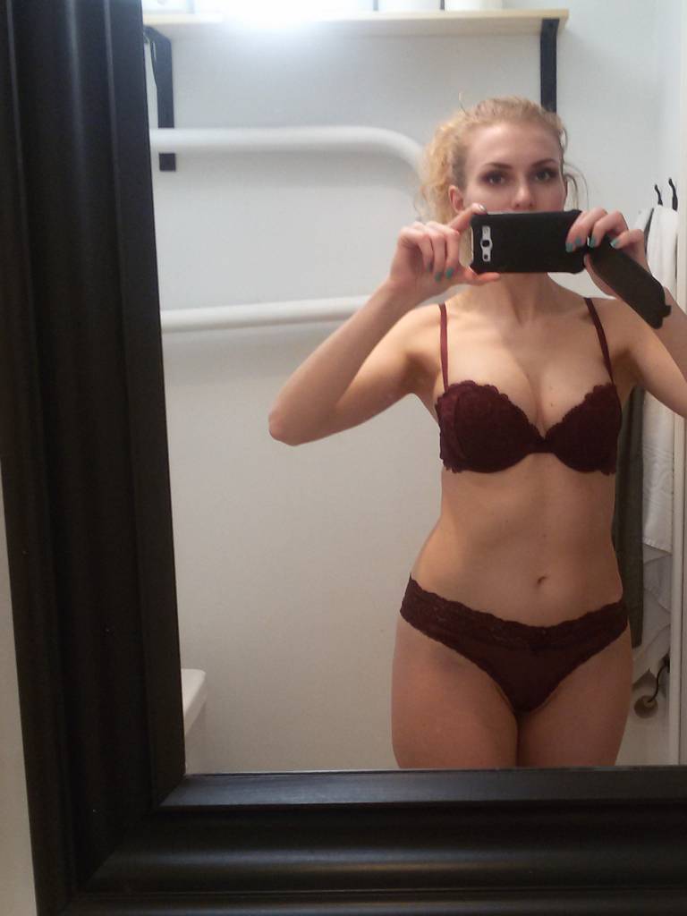 Elite dating Burgess Hill